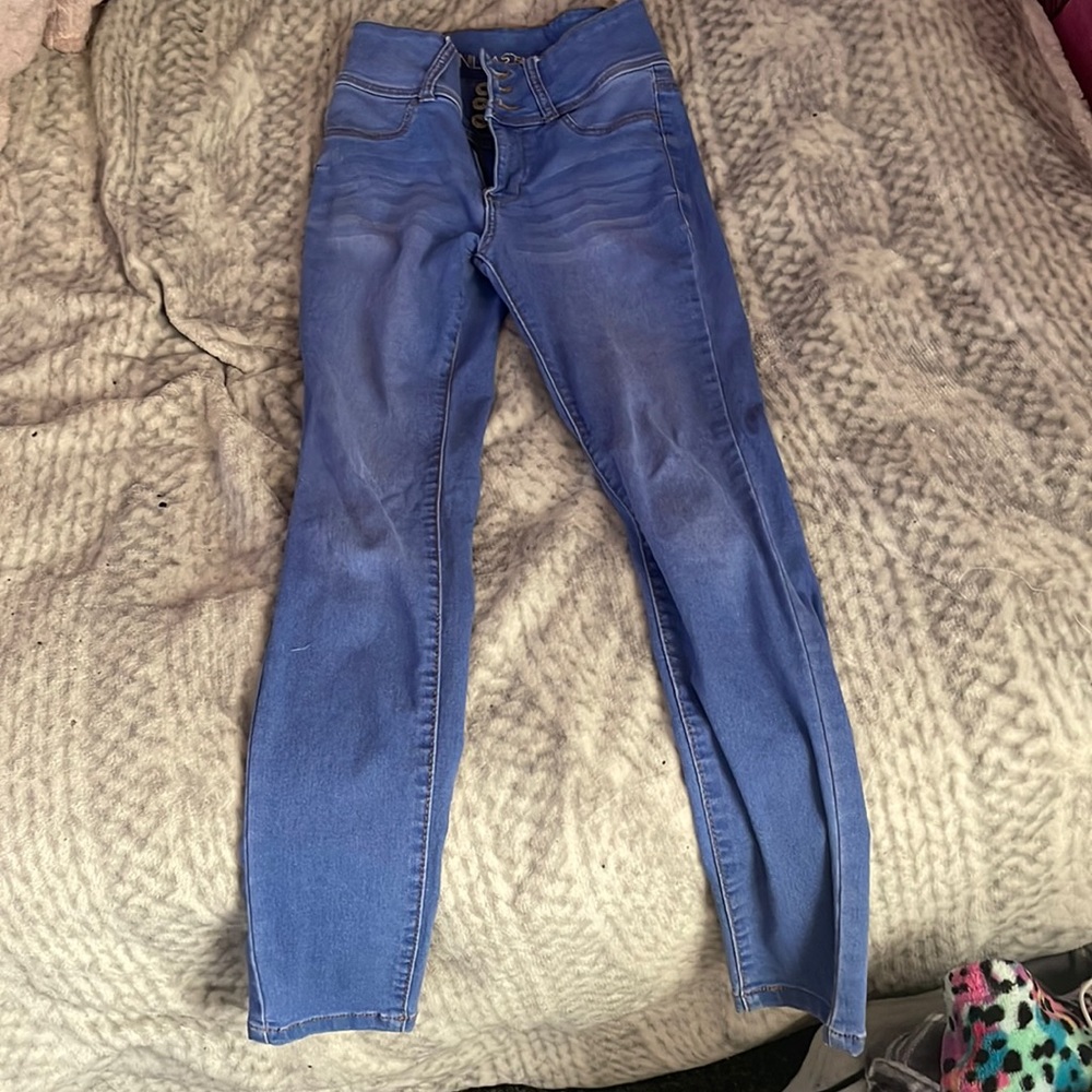 jeans